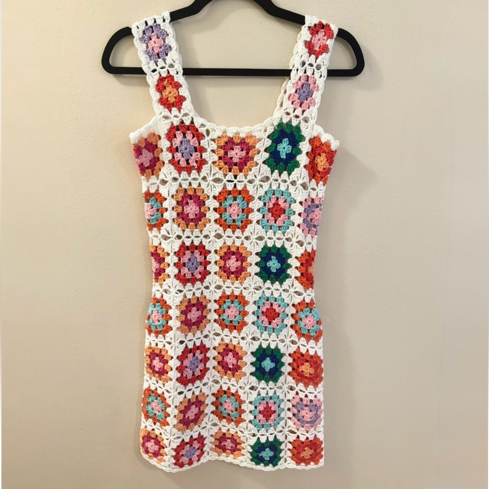Beach Riot James Crochet Dress—NWOT, Size M in Tropical Sunset Color - Picture 8 of 15